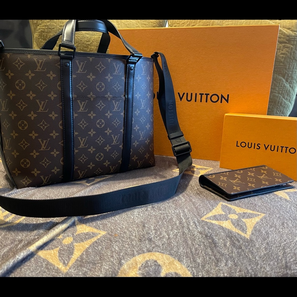 ✨Louis Vuitton Weekend Tote PM & Brazza Wallet ✨